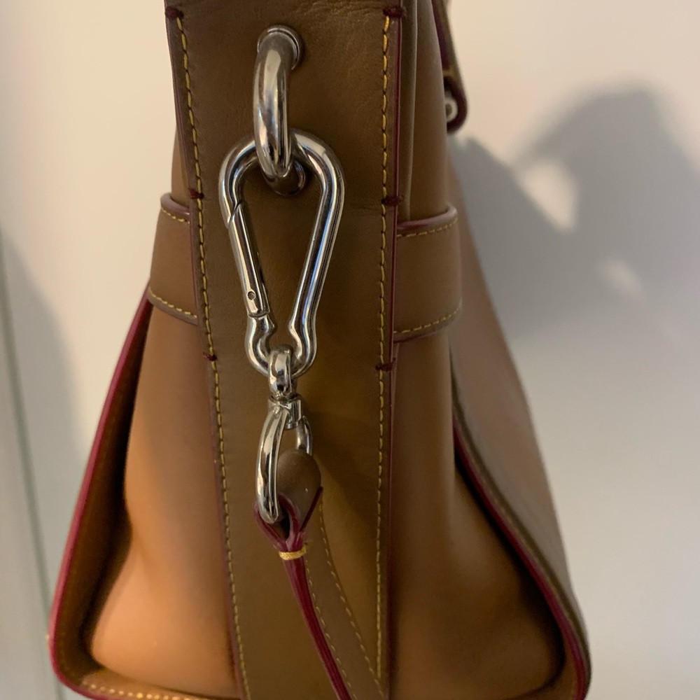 Coach bag. - Picture 4 of 4